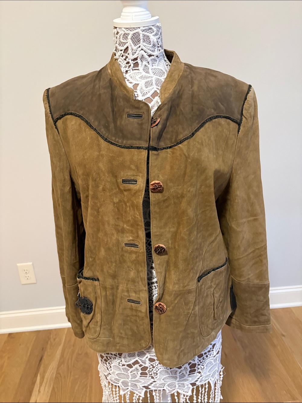 NATURAL LIFE Tan-Brown Suede Button Jacket